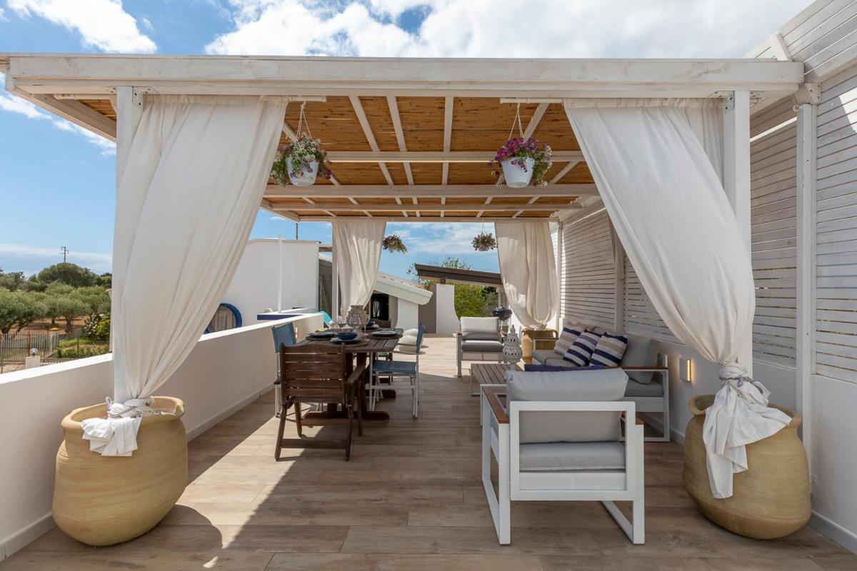 Romantic House Terrazza Vista Mare Santa Maria Del Focallo Dış mekan fotoğraf