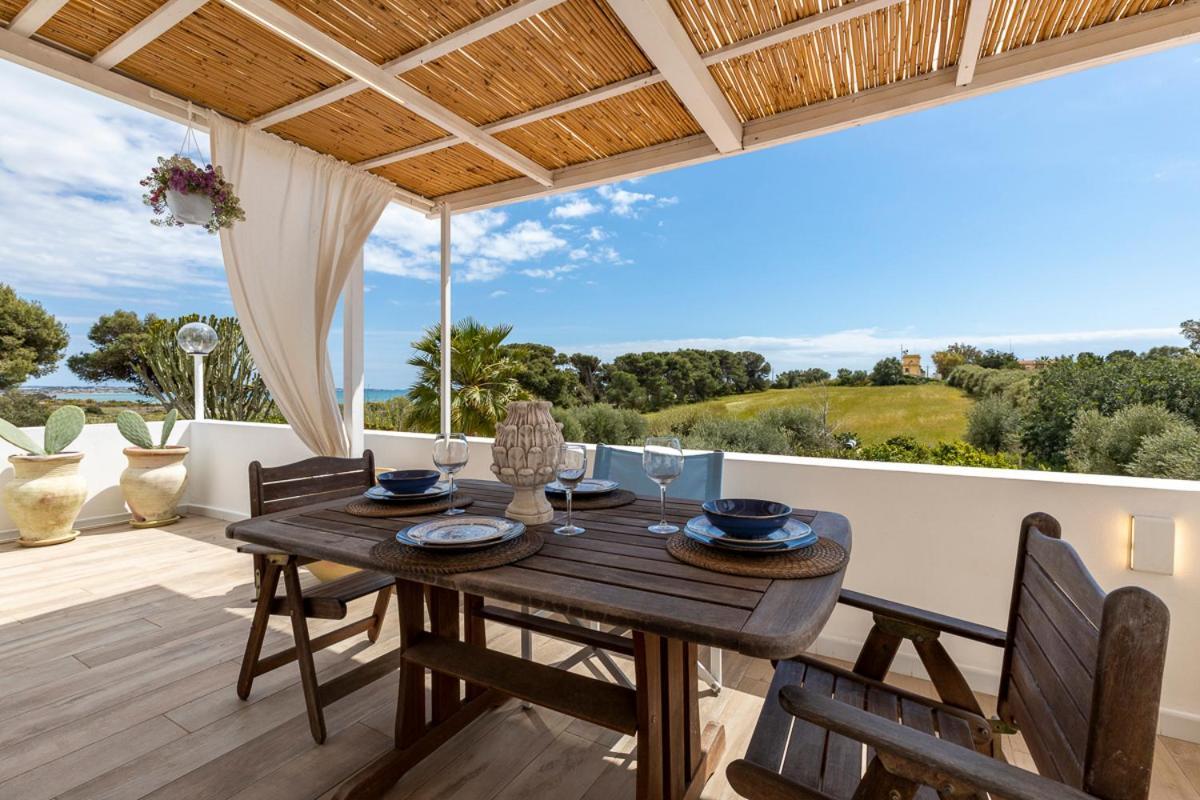 Romantic House Terrazza Vista Mare Santa Maria Del Focallo Dış mekan fotoğraf
